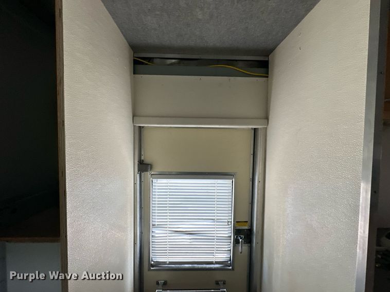 image for item DV1029 2003 Freightliner MT55  mobile command center vehicle