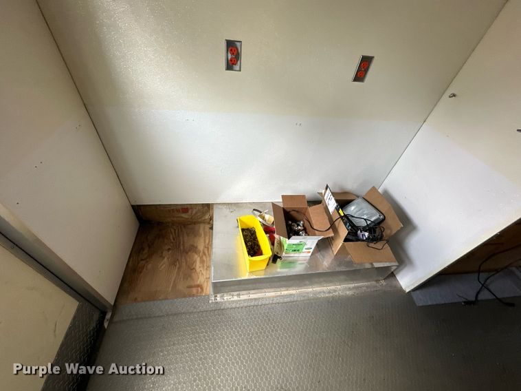 image for item DV1029 2003 Freightliner MT55  mobile command center vehicle