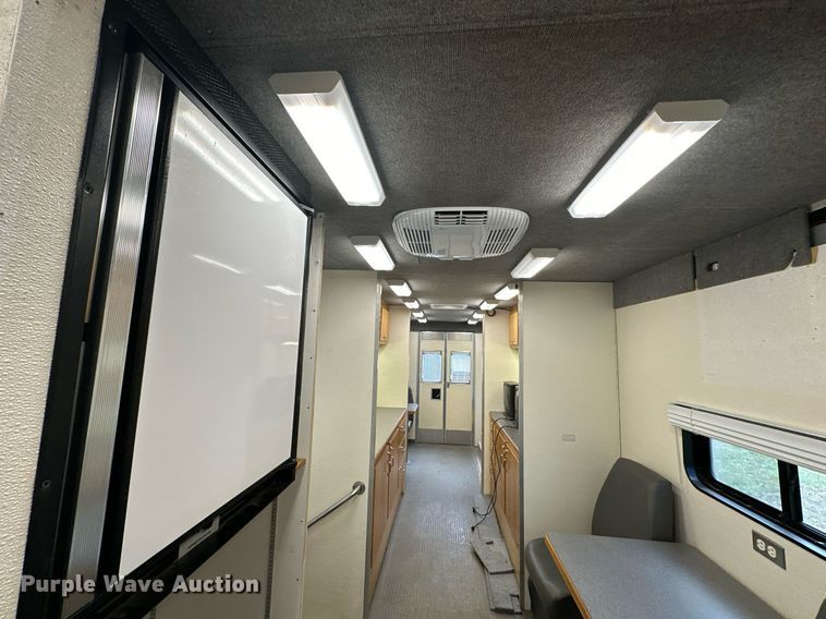 image for item DV1029 2003 Freightliner MT55  mobile command center vehicle