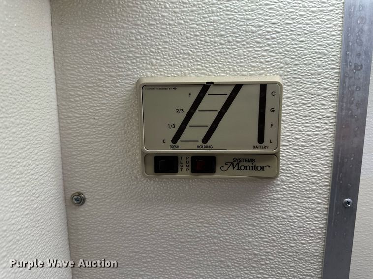 image for item DV1029 2003 Freightliner MT55  mobile command center vehicle