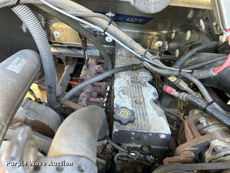 image for item DV1029 2003 Freightliner MT55  mobile command center vehicle