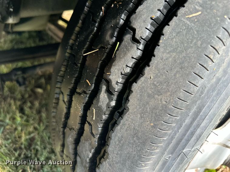 image for item DV1029 2003 Freightliner MT55  mobile command center vehicle