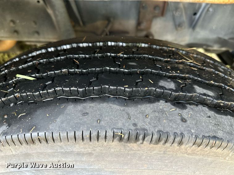 image for item DV1029 2003 Freightliner MT55  mobile command center vehicle