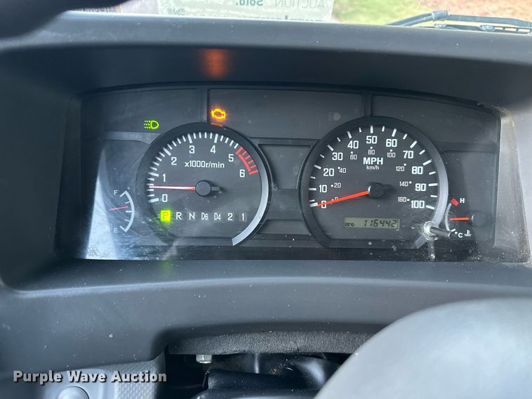 image for item DV1030 2012 Isuzu L96  sprayer truck