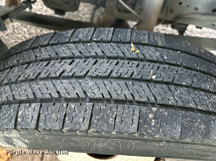 image for item DV1030 2012 Isuzu L96  sprayer truck