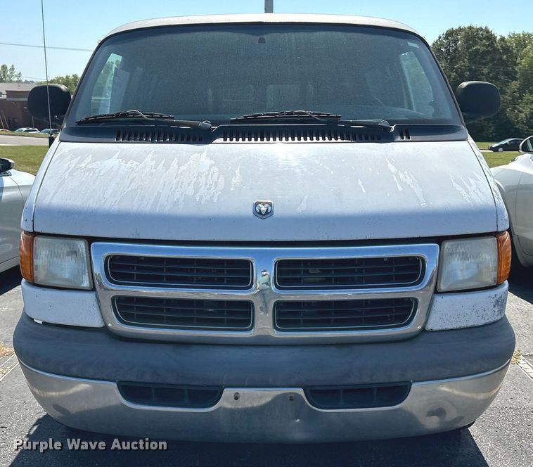 image for item DW2750 1999 Dodge Ram 2500  handicap accessible van