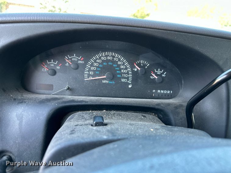 image for item DW2750 1999 Dodge Ram 2500  handicap accessible van