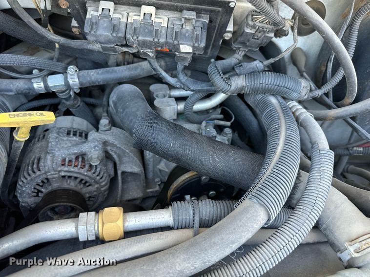 image for item DW2750 1999 Dodge Ram 2500  handicap accessible van