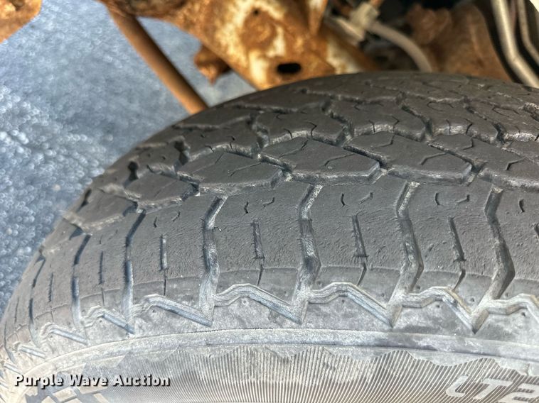 image for item DW2750 1999 Dodge Ram 2500  handicap accessible van