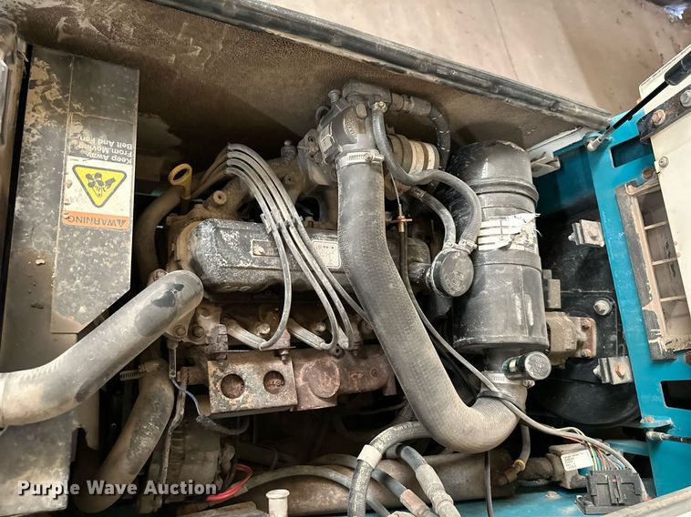 image for item DW2766 Tennant 6500  sweeper