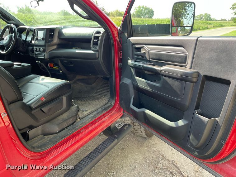 image for item HN9944 2022 Dodge Ram 5500HD  rollback truck