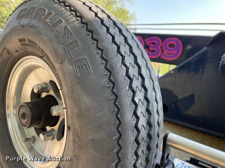 image for item HN9945 1997 International 4700  tow truck