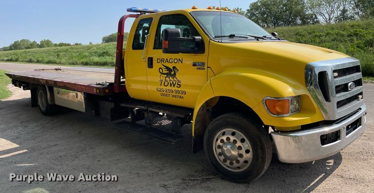 image for item HN9946 2011 Ford F650 Super Duty XLT Pro Loader  SuperCrew rollback truck