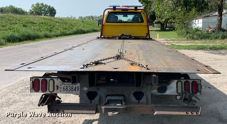 image for item HN9946 2011 Ford F650 Super Duty XLT Pro Loader  SuperCrew rollback truck