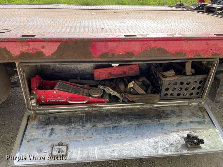 image for item HN9946 2011 Ford F650 Super Duty XLT Pro Loader  SuperCrew rollback truck