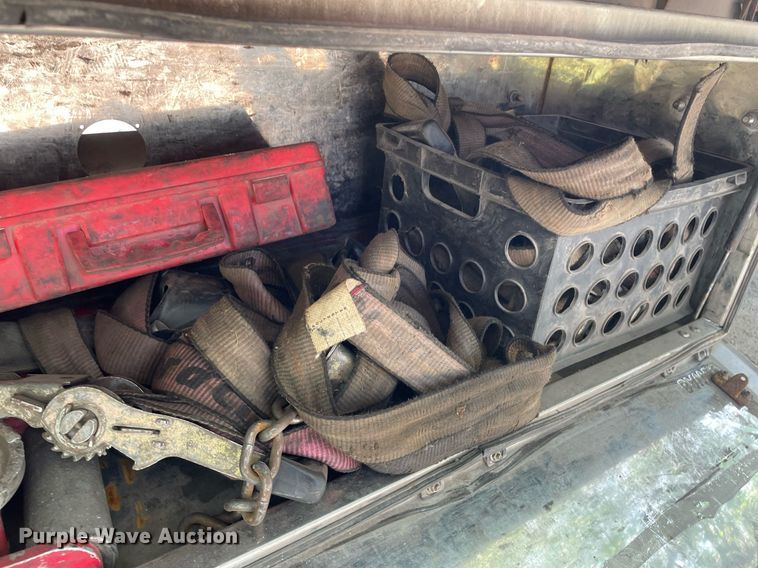 image for item HN9946 2011 Ford F650 Super Duty XLT Pro Loader  SuperCrew rollback truck