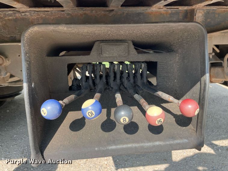 image for item HN9946 2011 Ford F650 Super Duty XLT Pro Loader  SuperCrew rollback truck