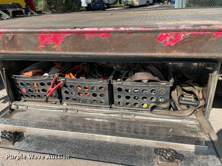 image for item HN9946 2011 Ford F650 Super Duty XLT Pro Loader  SuperCrew rollback truck