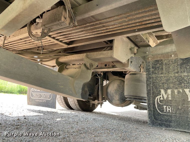 image for item HN9946 2011 Ford F650 Super Duty XLT Pro Loader  SuperCrew rollback truck