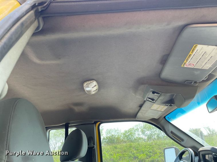 image for item HN9946 2011 Ford F650 Super Duty XLT Pro Loader  SuperCrew rollback truck