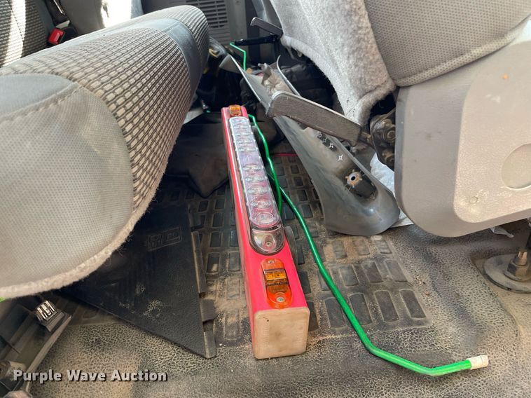 image for item HN9946 2011 Ford F650 Super Duty XLT Pro Loader  SuperCrew rollback truck