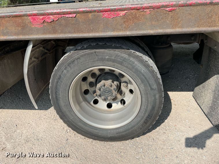 image for item HN9946 2011 Ford F650 Super Duty XLT Pro Loader  SuperCrew rollback truck