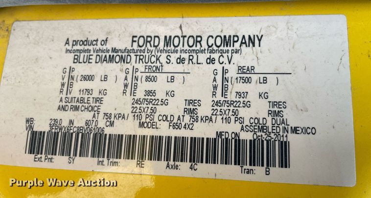 image for item HN9946 2011 Ford F650 Super Duty XLT Pro Loader  SuperCrew rollback truck