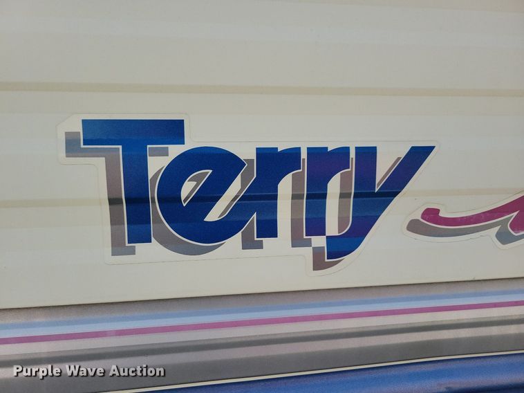 image for item IQ9936 1994 Fleetwood Terry  camper