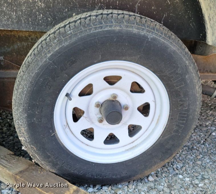 image for item IQ9936 1994 Fleetwood Terry  camper