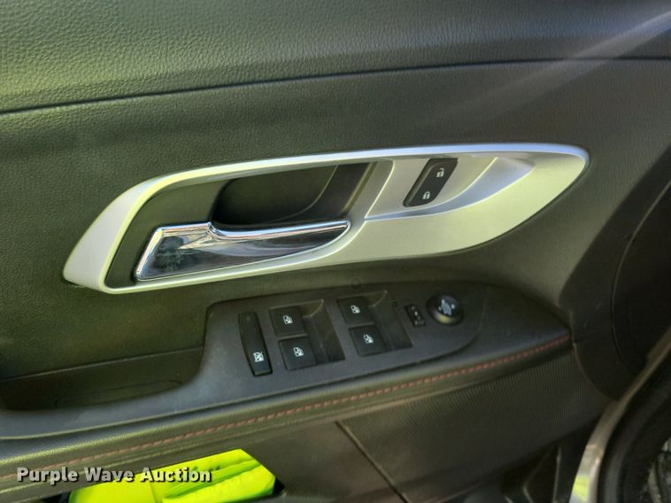 image for item IQ9938 2012 Chevrolet Equinox LT  SUV