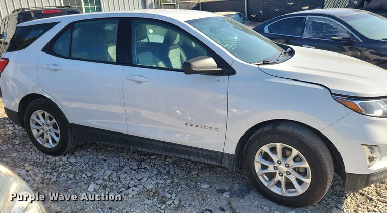 image for item IQ9939 2019 Chevrolet Equinox  SUV