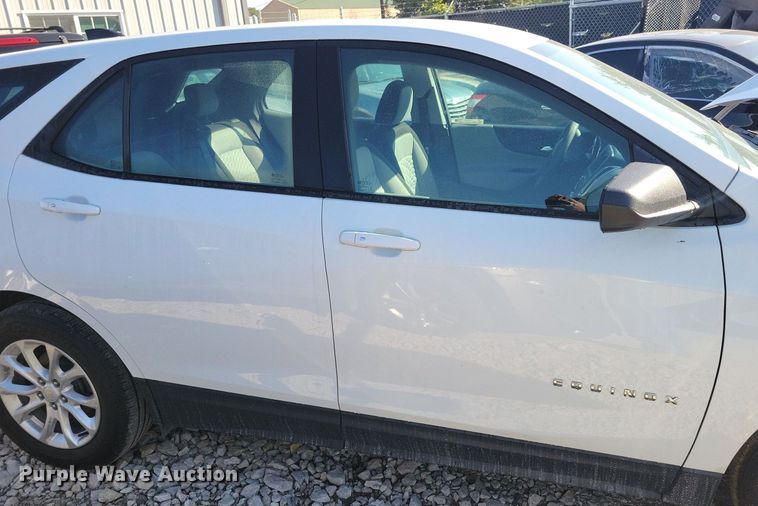 image for item IQ9939 2019 Chevrolet Equinox  SUV