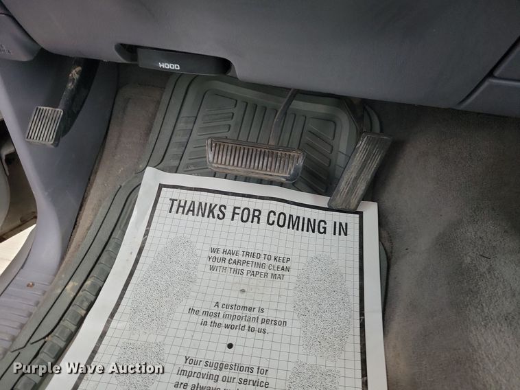 image for item IQ9944 1999 Dodge Ram 2500  Quad Cab pickup truck