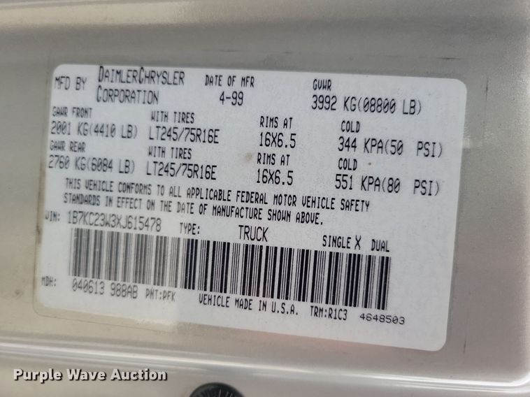 image for item IQ9944 1999 Dodge Ram 2500  Quad Cab pickup truck