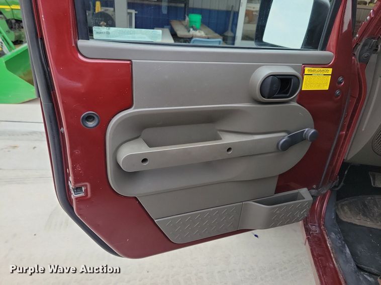 image for item IQ9945 2008 Jeep Wrangler Unlimited  SUV