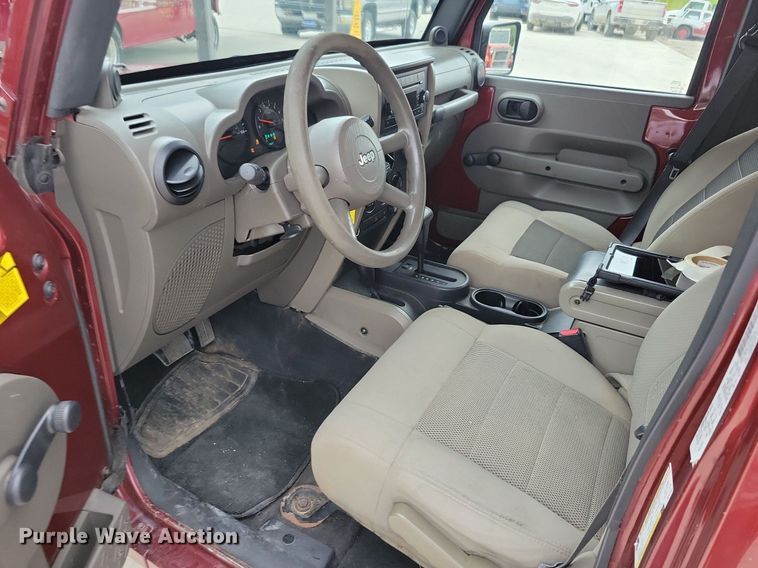 image for item IQ9945 2008 Jeep Wrangler Unlimited  SUV