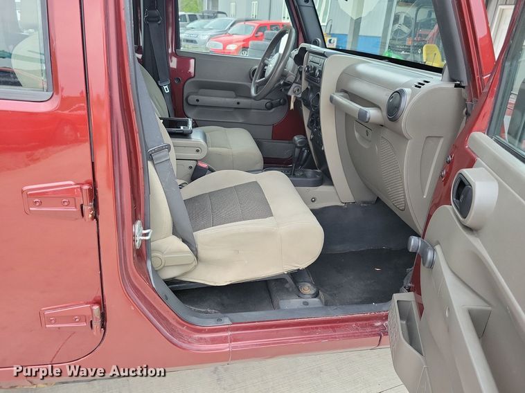 image for item IQ9945 2008 Jeep Wrangler Unlimited  SUV