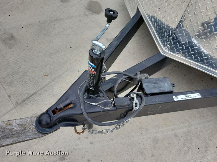 image for item IQ9946 2021 Eagle Cargo 7FW  enclosed cargo trailer