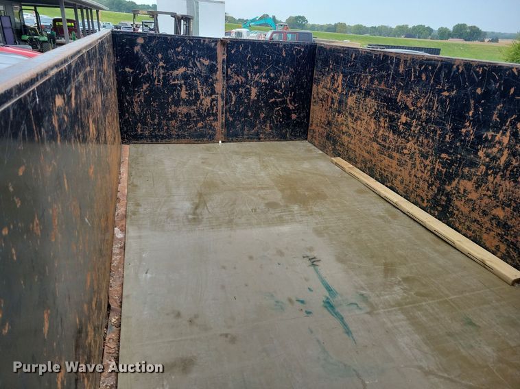 image for item IQ9947 2020 Taylor  dump trailer