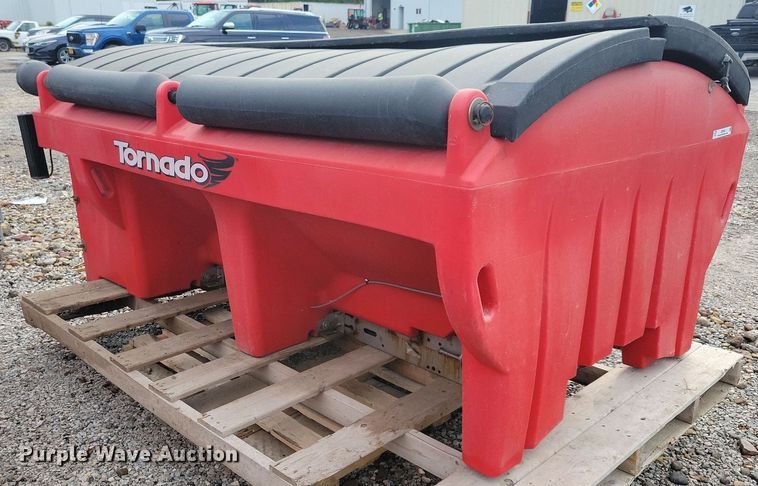 image for item IQ9948 Western Tornado  spreader