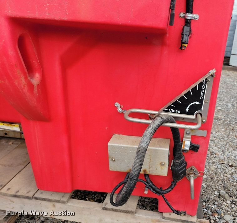 image for item IQ9949 2018 Western Tornado  spreader