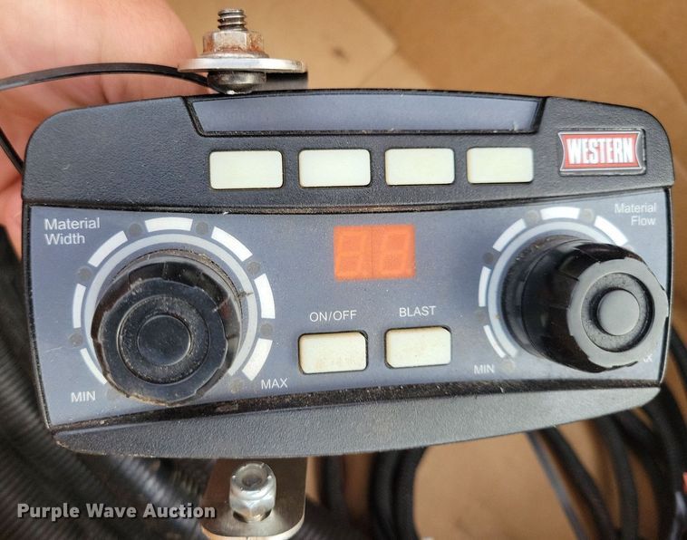 image for item IQ9949 2018 Western Tornado  spreader