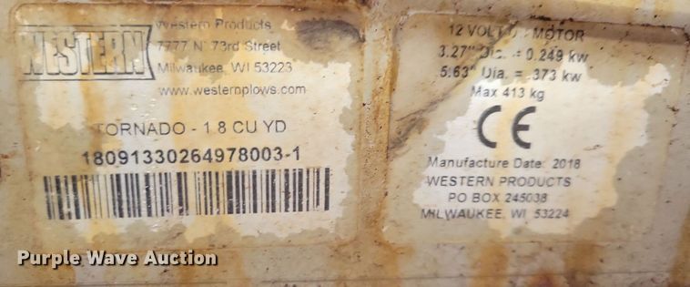 image for item IQ9949 2018 Western Tornado  spreader