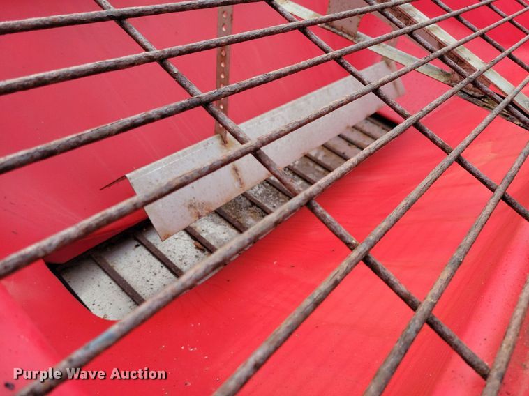 image for item IQ9950 2019 Western Tornado  spreader