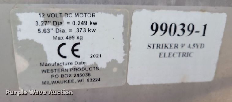 image for item IQ9951 2021 Western Striker  spreader