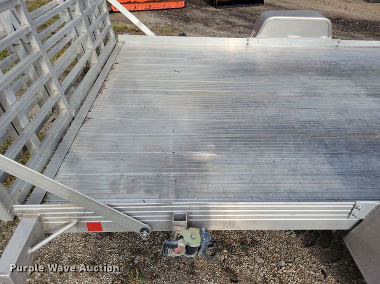 image for item IQ9952 2021 Voyager Industries Bear Track  utility trailer