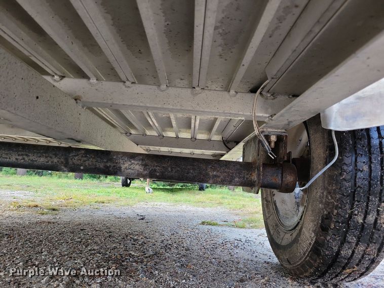 image for item IQ9952 2021 Voyager Industries Bear Track  utility trailer