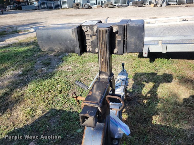 image for item IQ9952 2021 Voyager Industries Bear Track  utility trailer