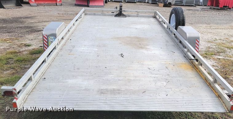 image for item IQ9953 2017 Voyager Industries Bear Track  tilt deck utility trailer