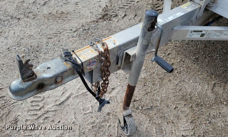 image for item IQ9953 2017 Voyager Industries Bear Track  tilt deck utility trailer